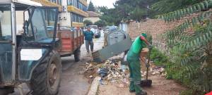 „Комуналец“ ги чисти дивите депонии од гломазен отпад, битолчани фрлаат отпад каде ќе посакаат