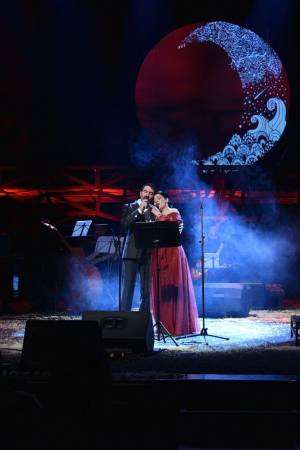 Хитовите на Синатра синоќа на романтичен концерт во Битола