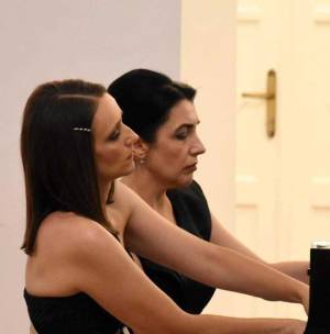 Концерт на дуо пијано Татјана Божиновска-Билјана Димовска насловен како Музичко патување