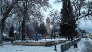 Утрово -2 степени во Битола, снежната покривка 14 цм