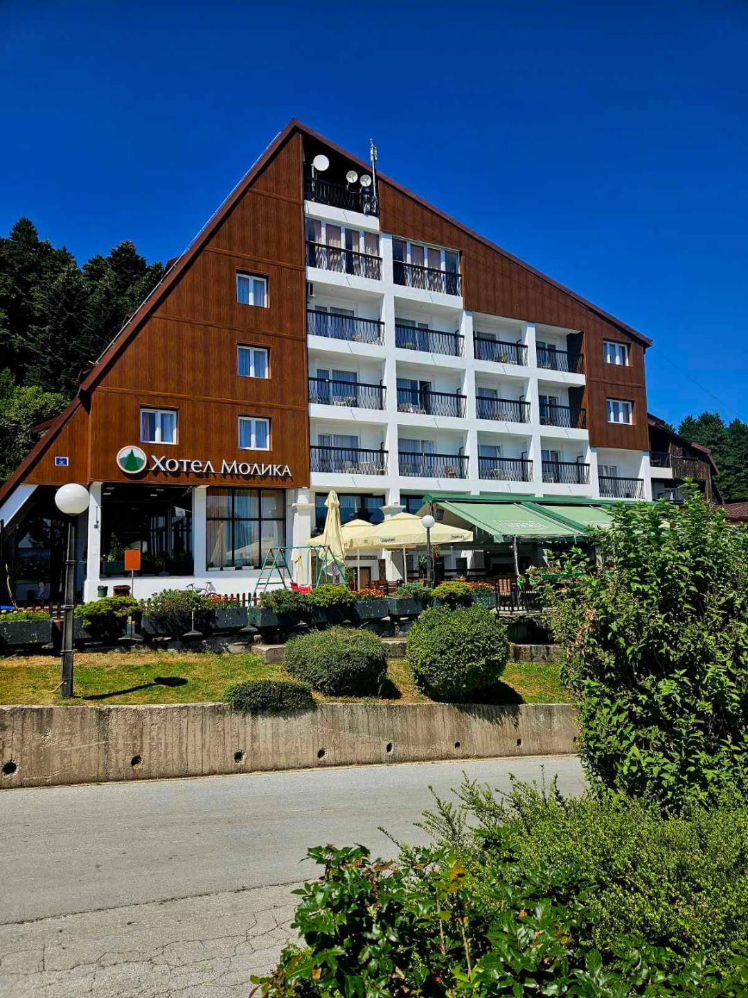 hotel molika