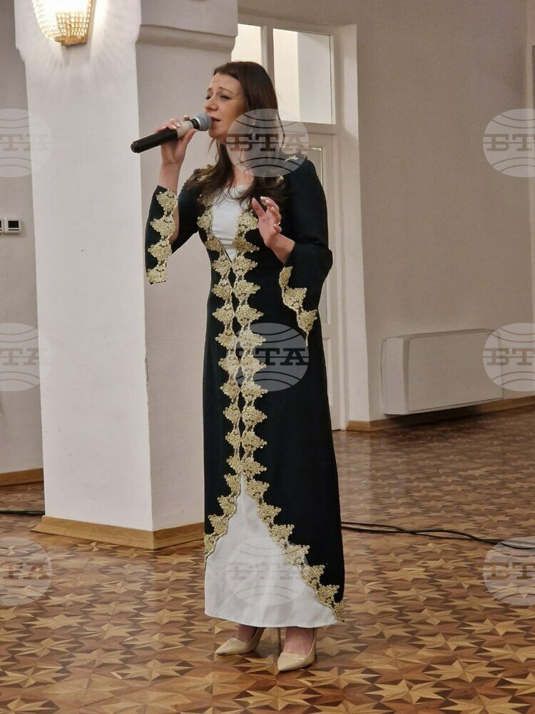 пејач
