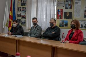 Расте бројот на ковид болни во Битола, Граѓаните панично бараат здравствена заштита, вели градоначалникот Коњановски
