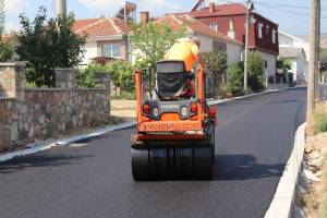 Се асфалтираат улиците во Горно Оризари-реконструкција на 10 краци над 2 километри