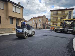 Завршено преасфалтирањето на раскрсницата кај УЗ „Стево Патако“ Битола