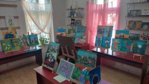 Инспиративна изложба на дела од учесниците во школата Адамс Арт на професорката Анкица Стевановска