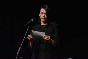 Министерката Костадиновска-Стојчевска го отвори Интернационалниот фестивал на монодрамата во Битола