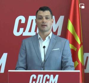 Прес конференција на Методија Илиевски од централното седиште на СДСМ во Скопје-Битолчани ќе добијат буџет за изградба на капитални објекти, а не желботека на Коњановски