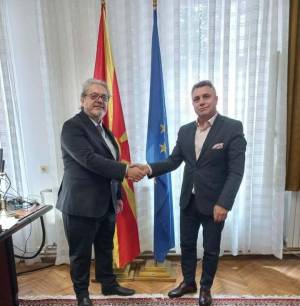 Д-р Марјан Танушевски ја презеде функцијата директор на Македонскиот Културно-информативен центар во Белград