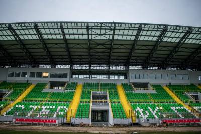 Пред вечното дерби в сабота, новата трибина на стадионот под Тумбе Кафе го помина техничкиот прием