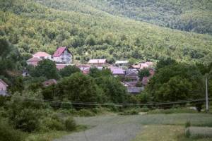Уапсени четворица мажи од село Обедник за поседување нелегано оружје и муниција