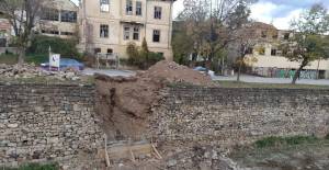 Нискоградба Битола  го санира потпорниот ѕид на реката Драгор што се урна минатата недела