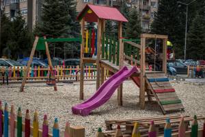 Се уредуваат два детски парка во Битола- На „Север и Југ“ и на „Смилевски конгрес“