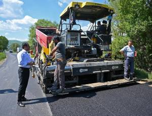 Бочварски: После 4 децении го реконструираме патот Сопотница - Железнец
