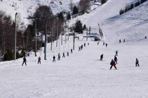 Денеска во ски центарот &quot;Нижеполе&quot; и денско и ноќно скијање
