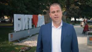 Христо Кондовски му ја честита победата на Тони Коњановски
