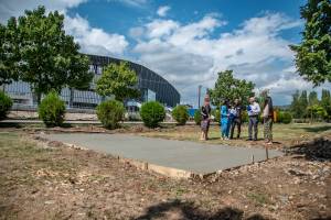 Во Градскиот парк во Битола се гради ново детско катче донација од БИМИЛК 