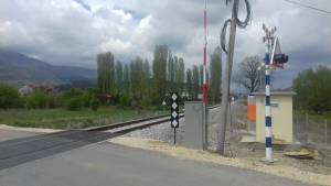 Три години по изградбата, пругата Битола-Кремeница се уште е  слеп колосек, министерот Бочварски најавува дека ќе биде пуштена оваа пролет
