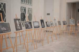 Изложбата на фотографии на Ивона Кочов ќе биде поставена до 14 април во КИЦ Битола